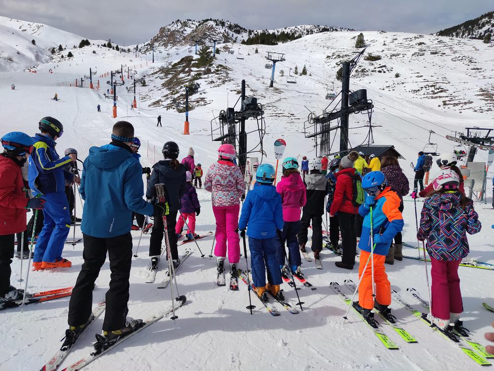 Imagen Publicado el listado de preinscritos para la salida a la nieve Semana Blanca 2023