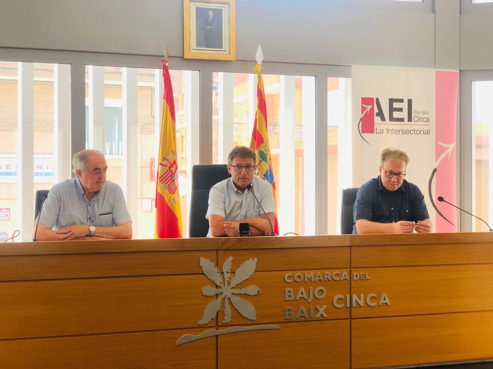 Imagen La Comarca del Bajo/Baix Cinca firma otro año más el convenio de colaboración con la Cámara de Comercio y la Intersectorial